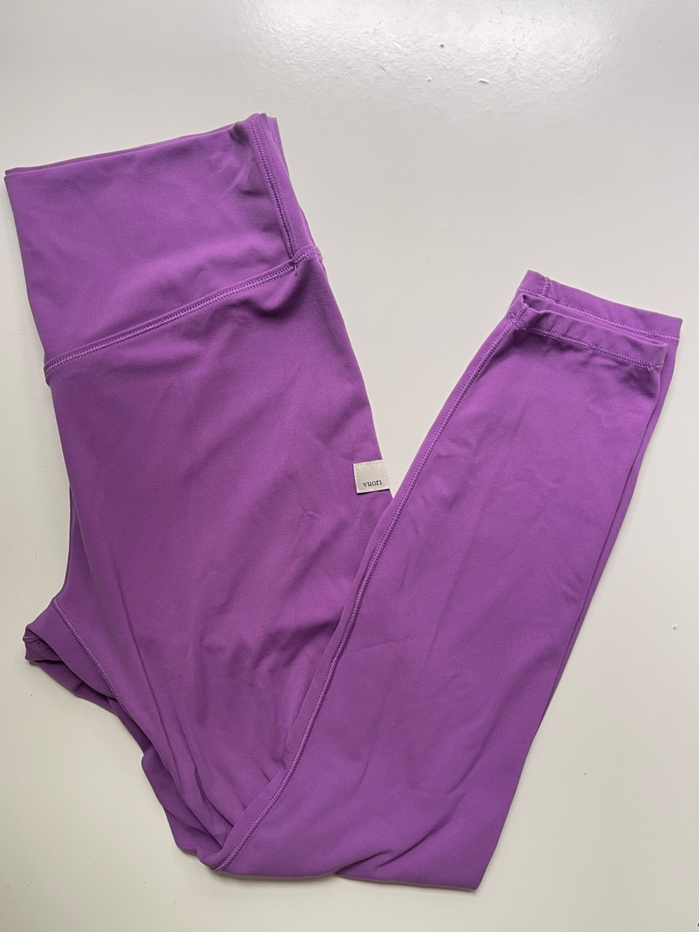 Vuori AllTheForm Purple Leggings Size L